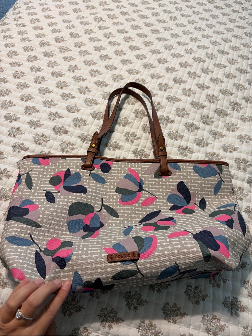 Fossil Floral Print Over the Shoulder Bag
